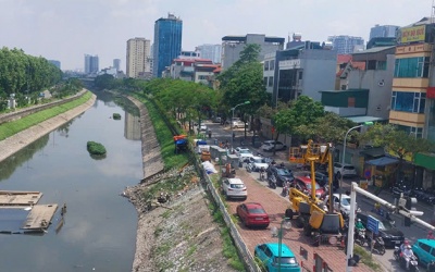 Gió mùa Đông Bắc khiến miền Bắc mưa to, trời chuyển mát