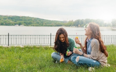 Tử vi thứ Sáu (27/9/2024): Song Tử nên chú ý lắng nghe người khác