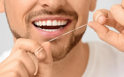 Vi khuẩn gây bệnh nướu răng có thể giúp kích hoạt ung thư