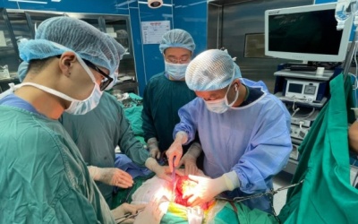 Sụt cân bất thường, cô gái 23 tuổi phát hiện mắc khối u thận khổng lồ