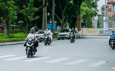 Bắc Bộ nắng hanh, Nam Bộ mưa lớn nhiều nơi