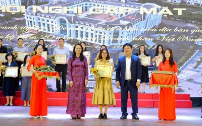 Vinalink Group được tặng giấy khen vì những đóng góp tích cực cho cộng đồng