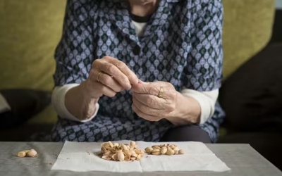 Ăn quả hồ trăn có thể giúp bảo vệ thị lực