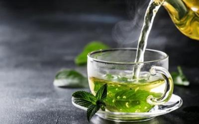 Uống trà xanh giúp tăng cường sức khỏe răng miệng