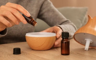 Infographic: Những loại tinh dầu bạn nên chuẩn bị sẵn trong mùa cúm