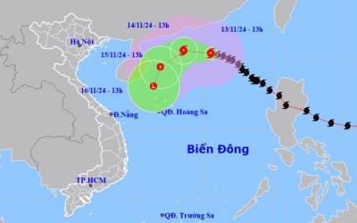 Bão số 8 đang suy yếu nhanh, có thể tan trên Biển Đông