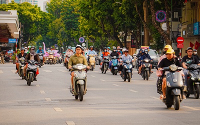 Bão số 8 sắp tan trên biển, ngày nắng ở cả ba miền