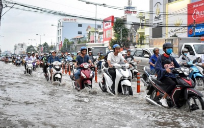 Nam Bộ đón triều cường đạt đỉnh