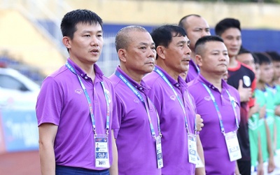 Dàn sao SLNA hợp sức đưa đội nhà thoát đáy