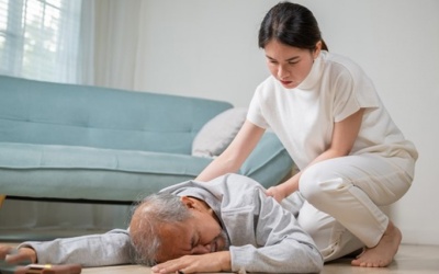 Vì sao mùa lạnh dễ đột quỵ?