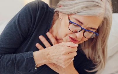 Ho về đêm, thở hụt hơi, tim đập nhanh có phải dấu hiệu hở van 2 lá?