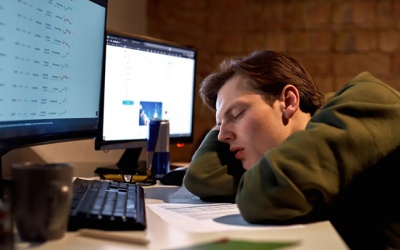 Thói quen ngủ không điều độ tăng nguy cơ mắc bệnh tim