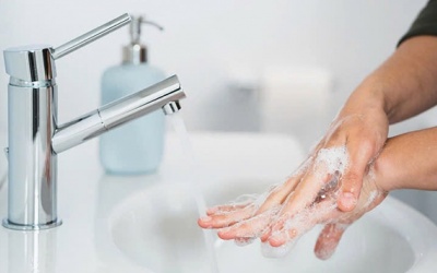 Rửa tay quá nhiều có thể gây hại cho làn da