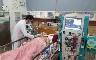 Vụ ngộ độc ở Long Biên: 14 bệnh nhân âm tính với methanol, ethanol