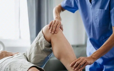 Hình thức tập luyện giúp giảm đau do thoái hóa khớp gối hữu hiệu