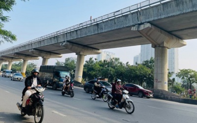 Bắc Bộ tiếp tục nắng hanh, Nam Bộ mưa rào