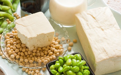 Bị lạc nội mạc tử cung có nên ăn đậu nành?