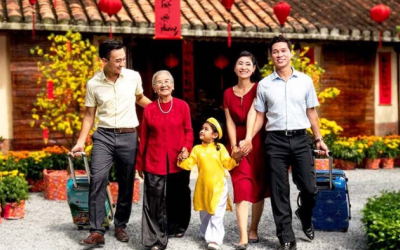 Tết Ất Tỵ: “Xách balo lên và đi”