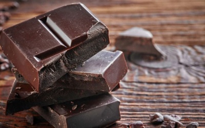 Món ăn vặt chứa caffeine dễ gây mất ngủ