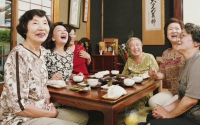 Sống thọ hơn nhờ 4 thói quen đơn giản