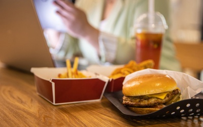 Dự đoán 3 xu hướng thúc đẩy ngành công nghiệp đồ ăn nhanh