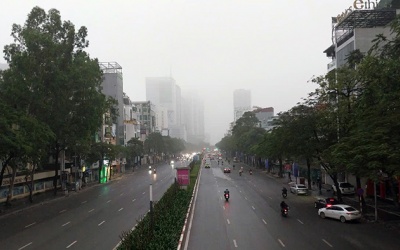 Miền Bắc ấm lên, mưa phùn trở lại