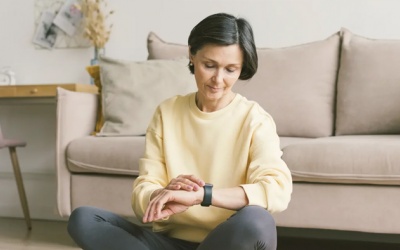 Phụ nữ cần biết gì về tình trạng trống ngực trong độ tuổi mãn kinh?