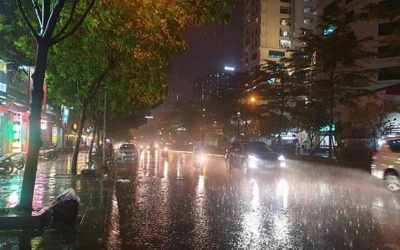 Nhiều nơi ở Bắc Bộ và Bắc Trung Bộ mưa dông trong đêm nay
