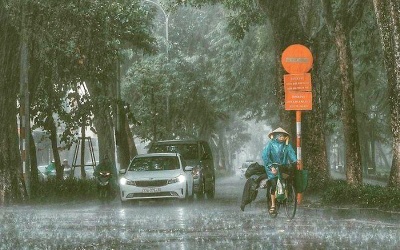 Cảnh báo mưa lớn ở khu vực Bắc Bộ, nắng nóng ở Trung Bộ
