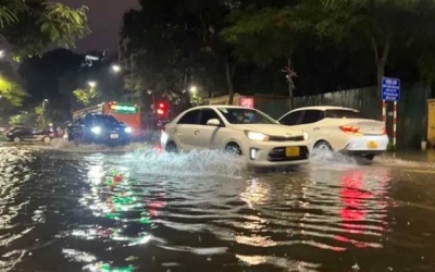 Bắc Bộ và Bắc Trung Bộ mưa lớn, cảnh báo dông lốc