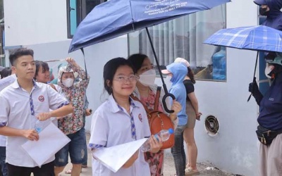 Bắc Bộ và Trung Bộ nắng nóng, Nam Bộ mưa chiều tối