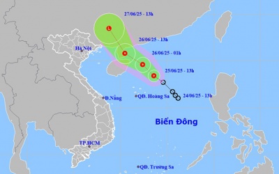 Nhiều nơi mưa lớn vào chiều tối do ảnh hưởng của áp thấp nhiệt đới