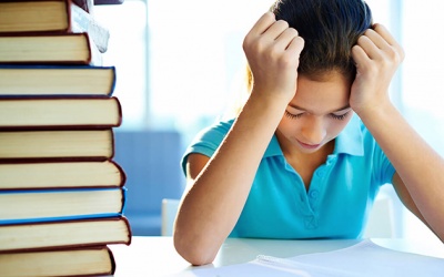 “Chống sốc” cho con quanh chuyện thi cử