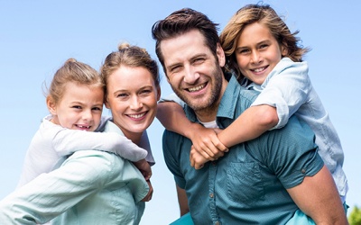 Để cha mẹ vui sống giữa áp lực thường nhật