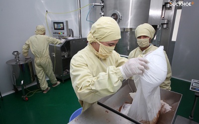 Thủ tục đình trệ tại Cục An toàn thực phẩm: Doanh nghiệp 'cầu cứu' khẩn