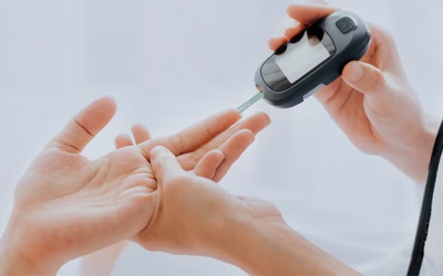 Đường huyết trên 7mmol/L, chẩn đoán tăng nồng độ glucose R73 là sao?