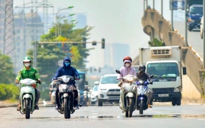 Bắc Bộ tiếp diễn nắng nóng, vài nơi có mưa