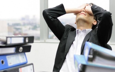 Mất ngủ: Bệnh thường gặp của dân văn phòng  