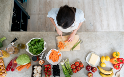 Tự nấu ăn và lựa chọn thực phẩm ít chế biến giúp giảm cân hiệu quả hơn?