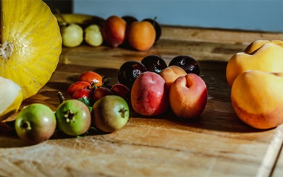 Người bị sỏi mật có cần kiêng ăn hoa quả không?