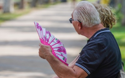 Thường xuyên tiếp xúc với nhiệt độ cao khiến bạn già nhanh hơn