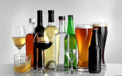 Ăn uống lành mạnh và tập thể dục có giúp giảm tác hại của rượu?