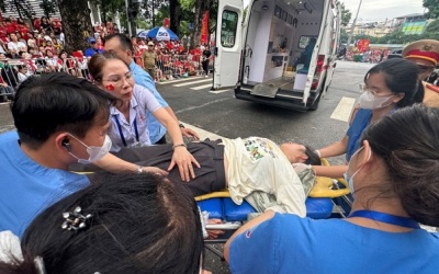 Gần 500 người cần hỗ trợ y tế khi xem diễu binh, diễu hành A80