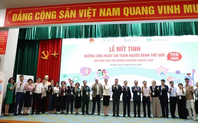 Chăm sóc an toàn cho trẻ sơ sinh và trẻ nhỏ 