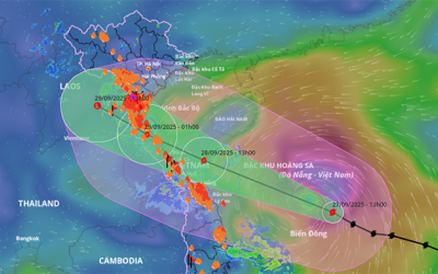 Bão số 10 hướng vào đất liền Nghệ An - Quảng Trị, gây mưa diện rộng