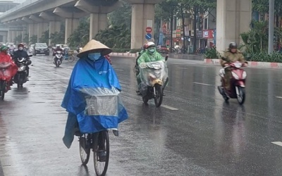 Bắc Bộ tiếp tục mưa lạnh, bão Kalmaegi sắp vào biển Đông