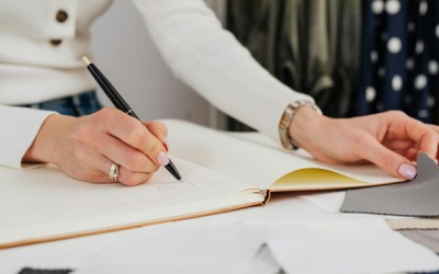 Run không rõ nguyên nhân: Tại sao bạn lại bị run tay?