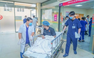 Bộ Y tế chỉ đạo khẩn vụ cháy nhà 3 tầng ở phố Trần Cung