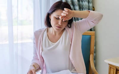 Lý do phụ nữ mãn kinh cần kiểm soát đường huyết