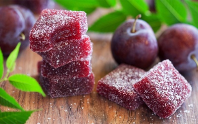 Infographic: Lợi ích của các món ăn nhẹ từ quả mận 